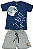 CONJUNTO MENINO CAMISETA AZUL ESCURO SILK DE DINOSAURO E LUA  C/ BERMUDA CINZA- TAMANHO 1 AO 8 - Imagem 1