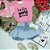 CONJUNTO BODY RIBANA ROSA COM SILK HELLO WORLD E BABADOR - TAMANHO P AO GG - Imagem 1