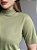 T-SHIRT GOLA ALTA LISA - VERDE PISTACHE - Imagem 3