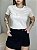 T-SHIRT RAMO DE FLORES (BORDADA) - BEGE NATURAL - Imagem 3