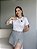 T-SHIRT DEUS CUIDA DE MIM C/APLICAÇÃO - OFF WHITE - Imagem 3
