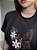 T-SHIRT FLORES BORBOLETA C/APLICAÇÃO - PRETO - Imagem 2