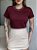 T-SHIRT PEROLAS NA GOLA - BORDO - Imagem 3