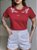 T-SHIRT LOVE FLORES NA GOLA C/APLICAÇÃO - VERMELHO - Imagem 3