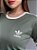 T-SHIRT ADIDAS LISTRAS COM PUNHO - VERDE CAMUFLAGE - Imagem 2