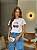 T-SHIRT DTF CEREJAS LAÇO ROSA - BRANCO - Imagem 1