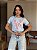 T-SHIRT DTF LAGOSTA FLORAL - AZUL CÉU - Imagem 1
