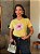 T-SHIRT DTF FLOR ROSA - AMARELO MANTEIGA - Imagem 1
