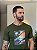 CAMISETA MASCULINA DTF KEEP YOUR CHIN UP - VERDE MILITAR - Imagem 1