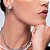 Brinco de base de perola cravejado de zirconia cristal banho em rodio branco - Imagem 2