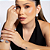 Bracelete liso com detalhe cravejado de zirconia cristal banho em ouro 18k - Imagem 3