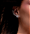 Brinco ear cuff cravejado de zirconia cristal banho em rodio branco - Imagem 2