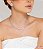 Brinco de base oval cravejado de zircônia cristal banho em ródio branco - Imagem 2