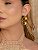 Brinco dourado liso banho em ouro 18k - Imagem 2