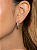 Brinco de argola cravejado de zircônia cristal banho em ouro 18k - Imagem 2