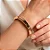 Pulseira Bracelete Assimétrica Lisa Banho de Ouro 18K - Imagem 1
