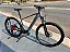 BICICLETA ELÉTRICA ARO 29 OGGI BW 8.3 CUES 11VEL 2024 CINZA E VERMELHO - Imagem 8
