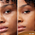 Base Líquida About-Face The Performer Skin-Focused Foundation | Cor:  MD3WARM - Imagem 4