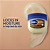 Geléia Corporal Vaseline Lock In Moisture Cocoa Butter Healing Petroleum Jelly for Dry Skin | 212g - Imagem 2