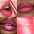 Lip Balm Tint Charlotte Tilbury Pillow Talk Blush Balm Lip Tint | Cor: Cherry Talk - Imagem 3