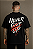 CAMISETA OVERSIZED PRETA  AFTER NEVER GIVE UP - Imagem 3