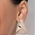 MAXI BRINCO TRIANGULAR FOLHEADO A OURO TEXTURA ONDULADA. MED 3,9CM ROMMANEL 527420 - Imagem 4