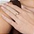 ANEL SKINNY FOLHEADO A OURO COM PÉROLA E ZIRCÔNIA ROMMANEL 513597 - Imagem 4