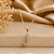 Gargantilhas Letras ( Iniciais ) Cravejadas - Semijoia 18k - MG627 - Imagem 11