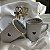 Caneca de Porcelana com Coração Preto, Frase Escrita à Mão e Detalhes em Ouro – 150ml | To Home Decoração - Imagem 1