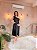 VESTIDO MIDI ZIBELINE UM OMBRO SO COM DETALHE LAÇO DRAPEADO BUSTO FENDA LATERAL PRETO - Imagem 1