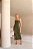 VESTIDO NEW MIDI ALFAIATARIA TOMARA QUE CAIA DETALHE DE BOTÕES FENDA LATERAL VERDE MILITAR DOT - Imagem 2