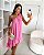 VESTIDO CURTO CHIFFON UM OMBRO SÓ COM FLOR E SAIA BABADO ROSA CAM - Imagem 1