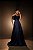 VESTIDO LONGO ZIBELINE OMBRO A OMBRO COM FLOR REMOVIVEL FENDA LATERAL AZUL MARINHO - Imagem 1
