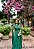 VESTIDO LONGO CHIFFON PLISSADO ACINTURADO COM MANGA CAPA VERDE ESMERALDA - Imagem 1