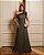 VESTIDO CHIFFON COM DETALHE BABADO OMBRO SÓ SAIA PLISSADA  VERDE OLIVA - Imagem 1