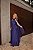 VESTIDO LONGO MICROTULE COM CAPA GOLA DETALHE COLAR AZUL MARINHO - Imagem 2