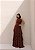 VESTIDO LONGO CHIFON GOLA ALTA DRAPEADO COM CAMADAS VERTICAIS MARRON - Imagem 2