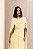 VESTIDO LONGO CHIFFON SEM ALÇA BUSTO CORSET C/ DECOTE CANOA DETALHE DRAPEADO CINTURA AMARELO - Imagem 2
