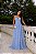 VESTIDO LONGO CHIFFON ALÇA FINA DECOTE V PALA DRAPEADA NO BUSTO COMPRIMENTO PLISSADO C/ BABADOS AZUL SERENITY - Imagem 1