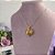 Kit relicário com 7 pedras e colar  pingente Nossa Senhora vazado banhado a ouro - Imagem 5