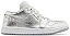 AIR JORDAN 1 LOW SE METALLIC SILVER - Imagem 1