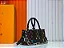 BOLSA LOUIS VUITTON ONTHEGO EAST WEST TM - Imagem 3