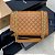 BOLSA SAINT LAURENT ENVELOPE MATELASSE EM COURO CAVIAR CAMEL - Imagem 3
