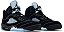 AIR JORDAN 5 RETRO ' BLACK CAROLINA / UNC' 2026 - Imagem 2