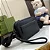 BOLSA GUCCI GG RUBBER EFFECT CROSSBODY BLACK - Imagem 2