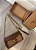 BOLSA COACH TABBY CHAIN CROSSBODY 19 SIGNATURE CANVAS TAN RUST - Imagem 2