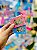Chaveiro Livro Bobbie Goods Mini Livrinho Colorir - Imagem 1