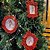 Kit Porta Retrato Vermelho Para Árvore Natal 10cm 3 Peças - Magizi - Imagem 2