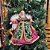 Anjo Decorativo Natal Pendente Seda Luxo Vermelho e Verde 17cm - Noel Decor - Imagem 9