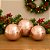 Jogo 4 Bolas de Natal Lisa Brilhante Rosê Gold Grande 14cm - Magizi - Imagem 2